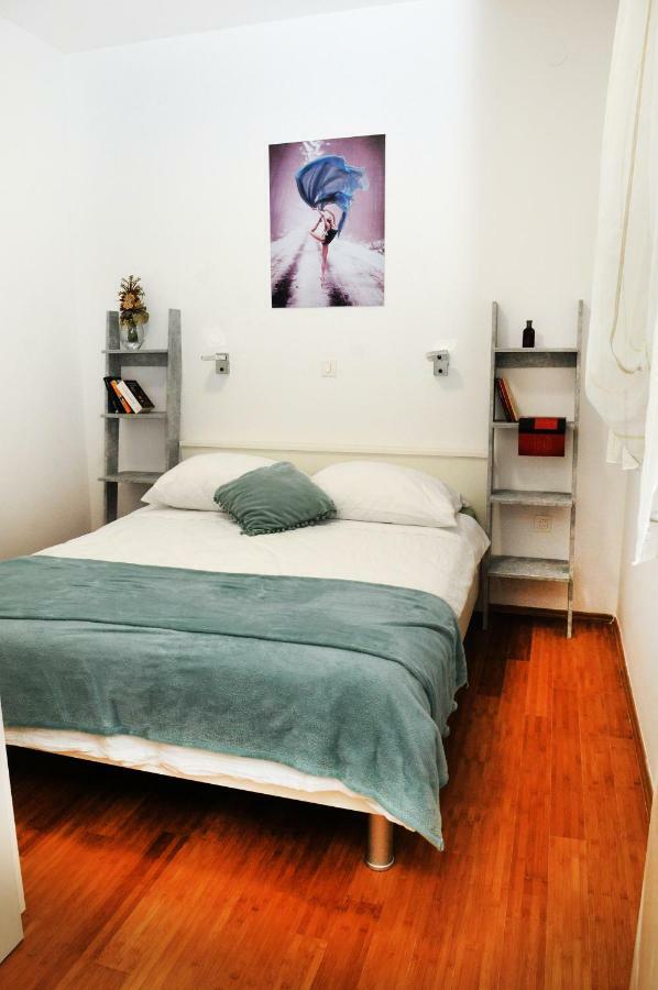 Apartman 3M With Free Parking Split Eksteriør bilde
